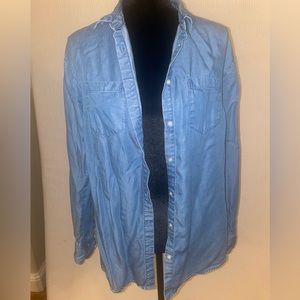Women’s denim button up long sleeve